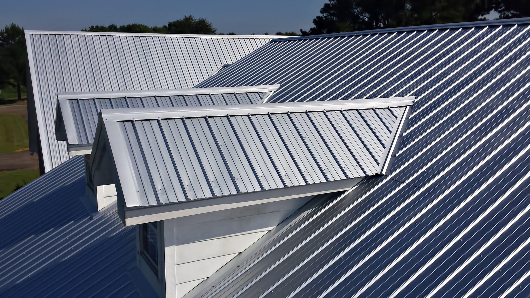 Modern Options for Installing a New Roof