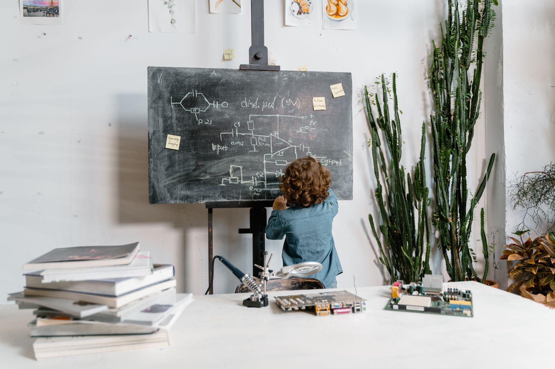 How can Technology Guide Students to Learn Maths?