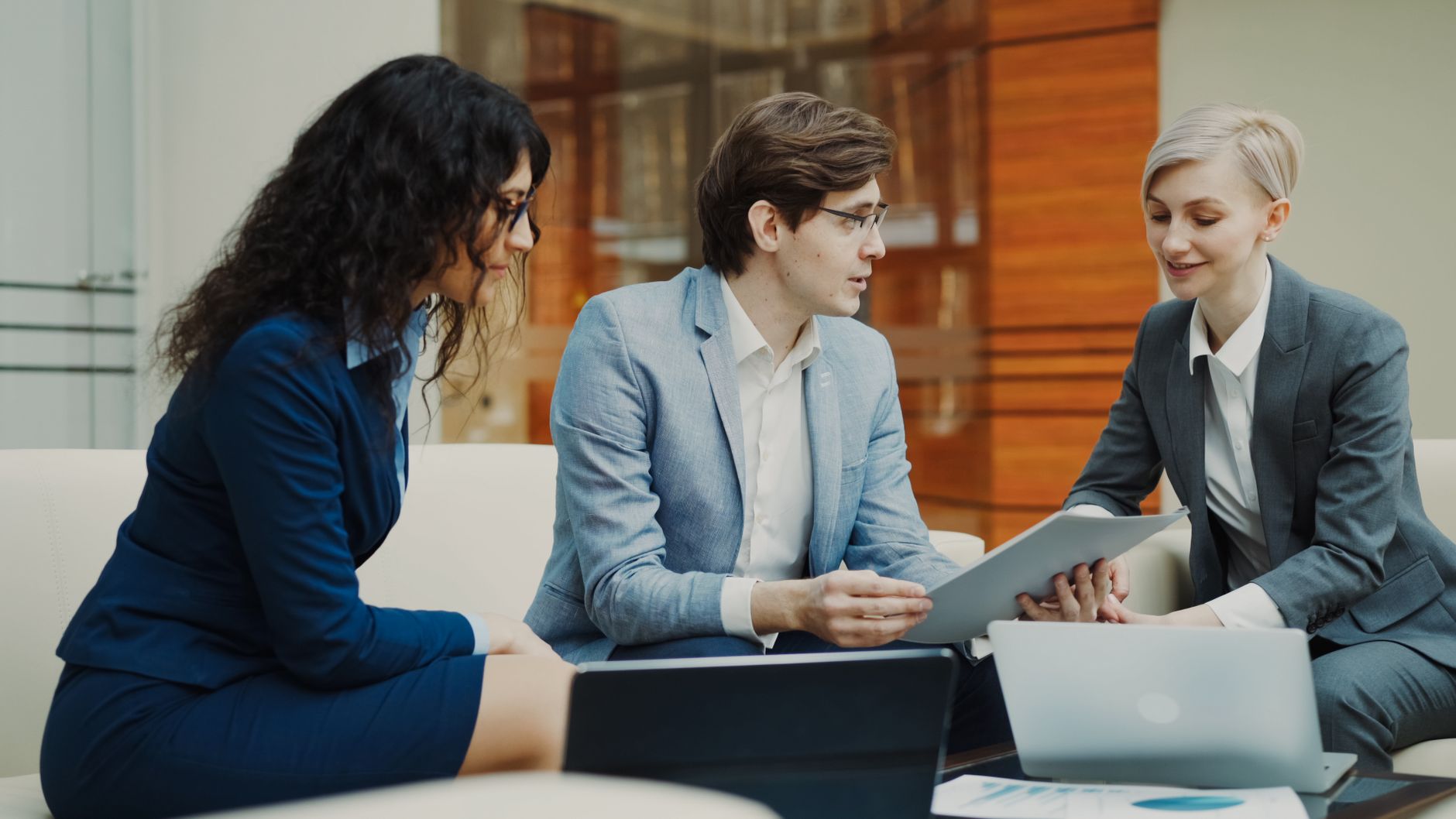 How to Manage Online Reviews With Review Management