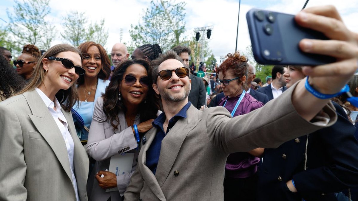 Aguilera Anthony Hanks Oprah Attend Obama Center Opening