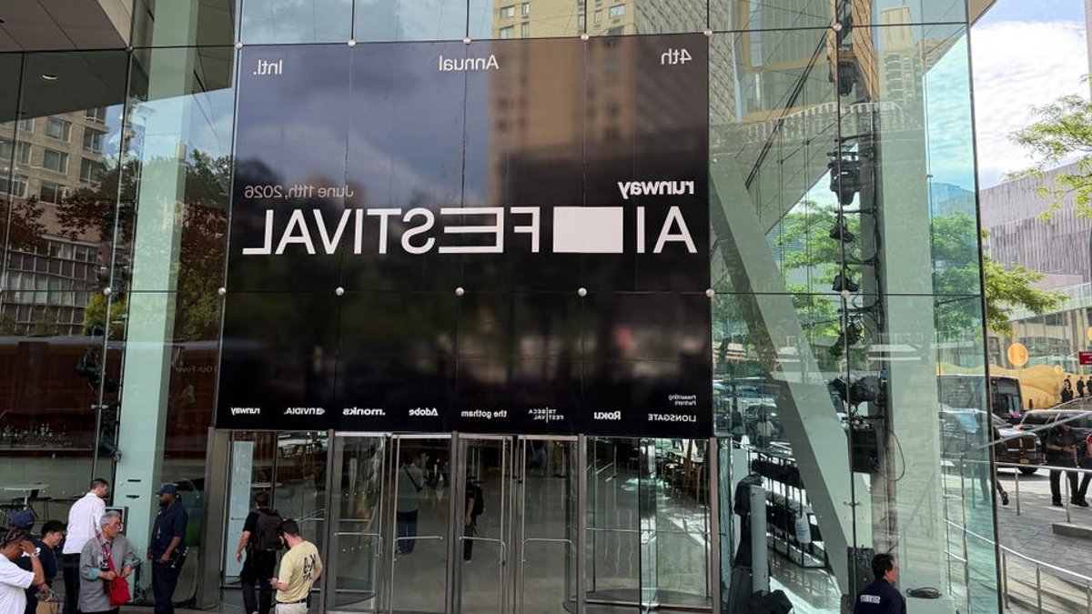 AI film festival wins over skeptics