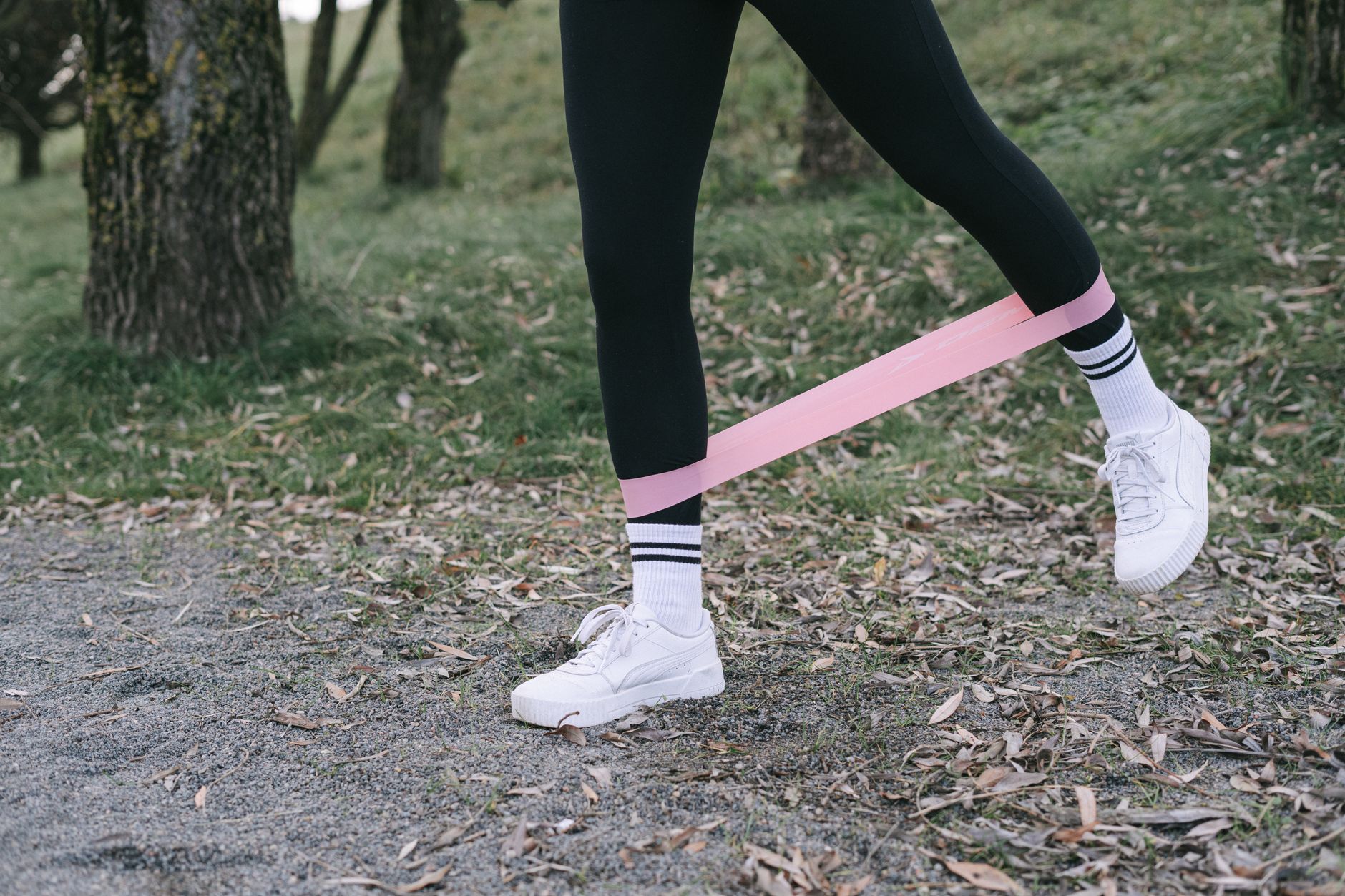 Resistance Band Leggings Review: A Nurse’s Journey to Fitness with Skinnify