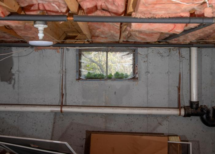 Comparing DIY vs. Hiring a Foundation Repair Company