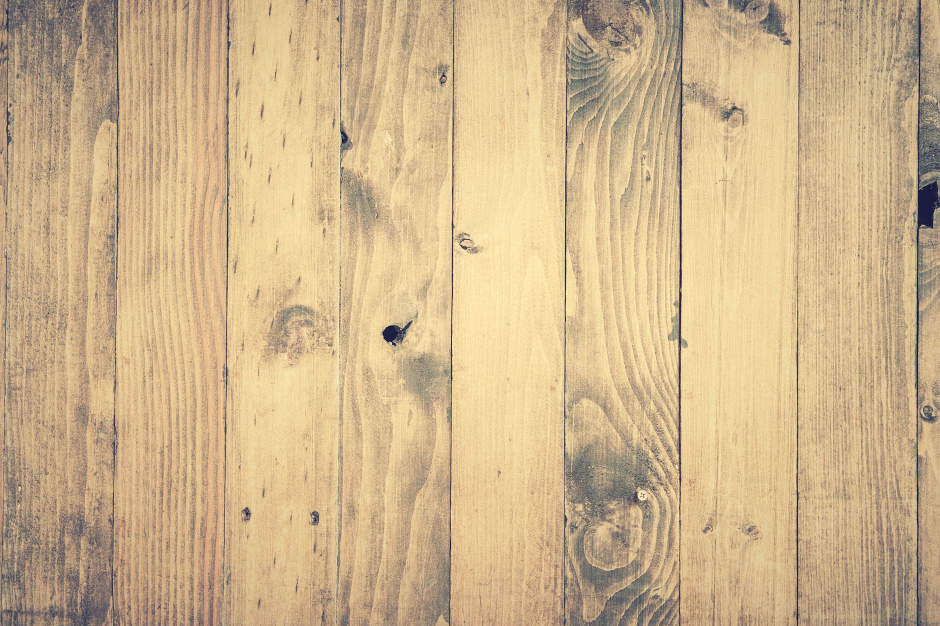 Wide vs narrow timber planks – which to choose?