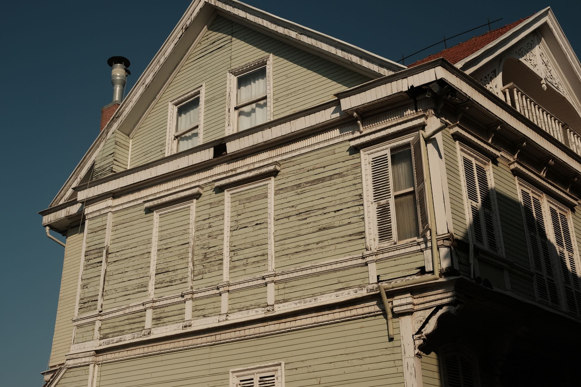 5 TIPS FOR MAKING AN OLD HOME MORE ENERGY EFFICIENT