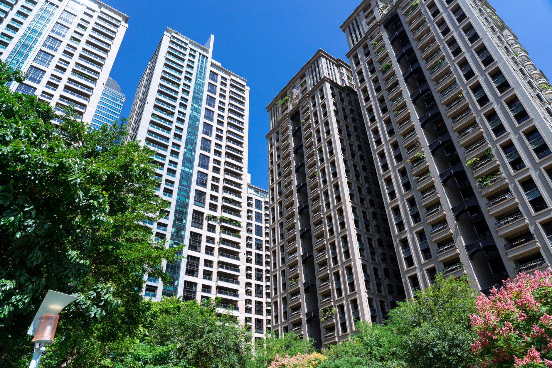 Make Your Commercial Building More Green