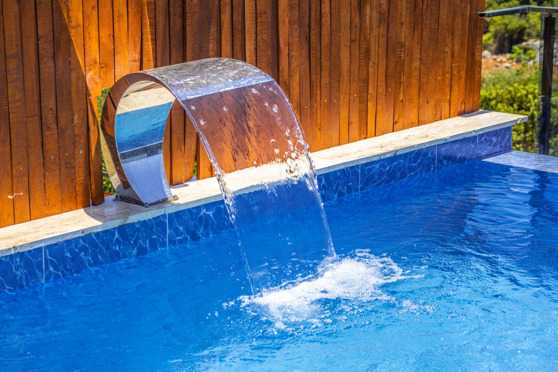 All the Unique Pool Features You Need Now