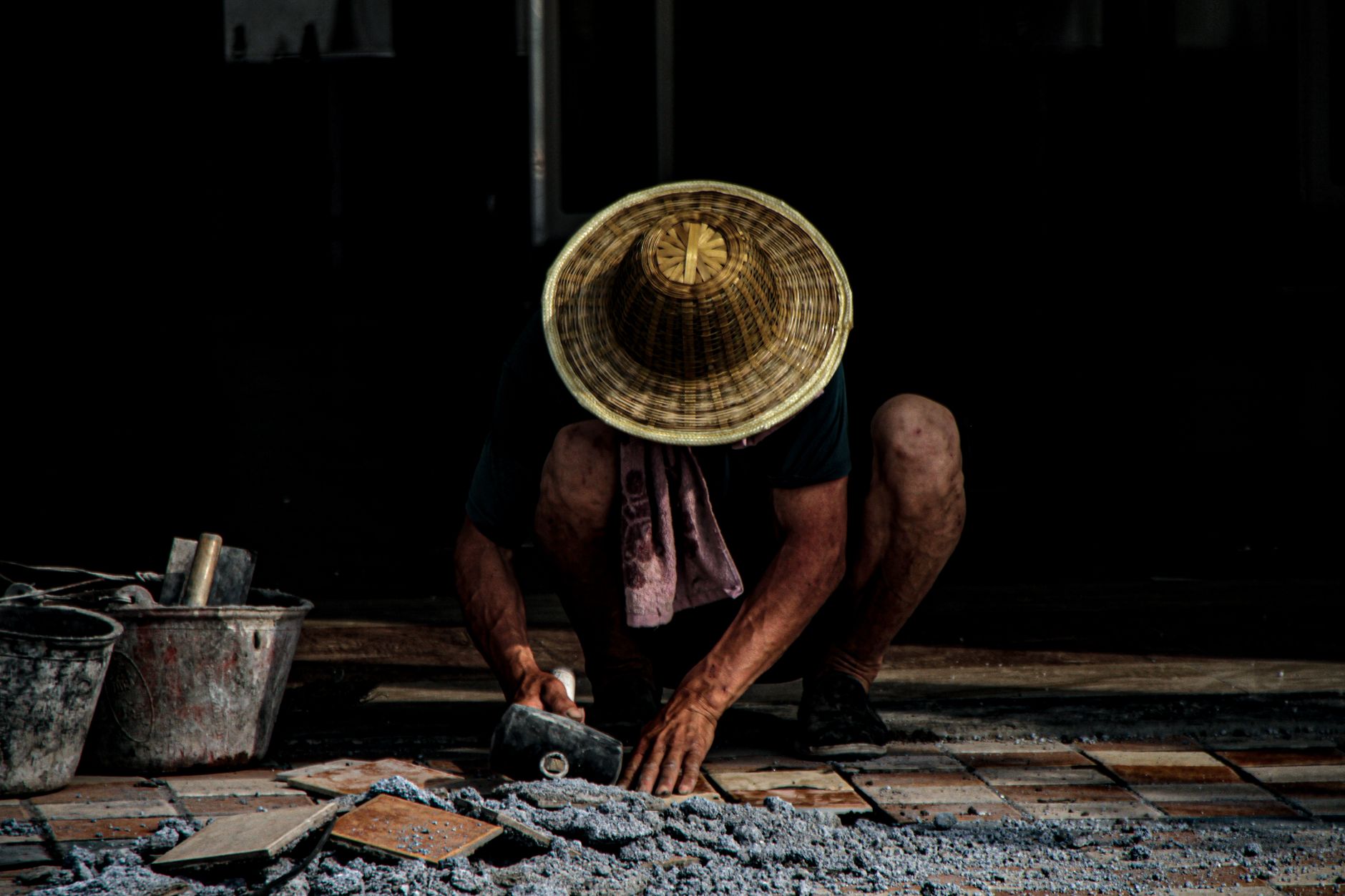 How to Choose the Right Brick Mason for Your Home Construction