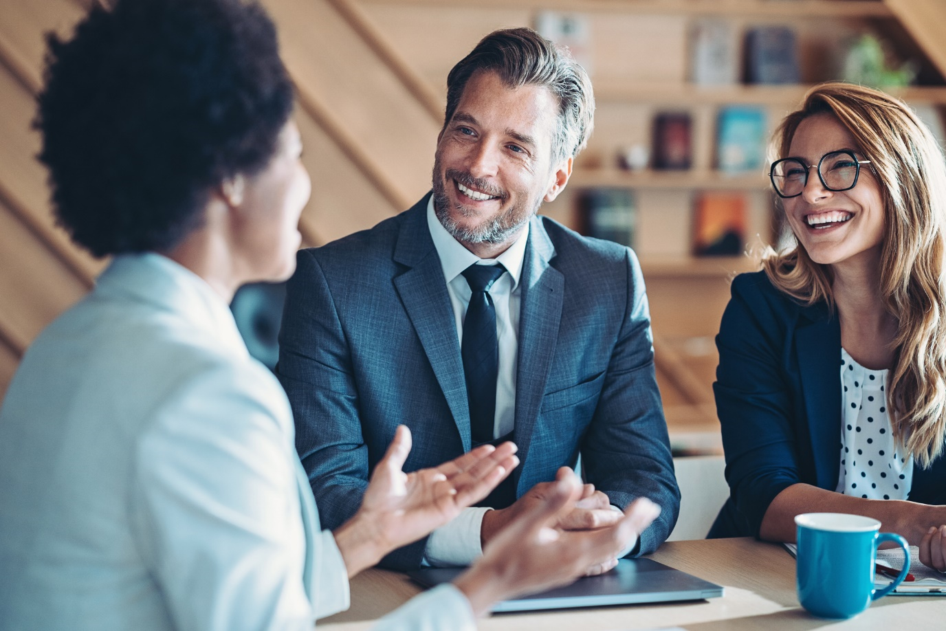 How wealth managers help their clients navigate the real estate market