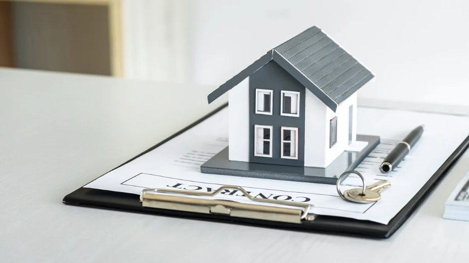 The Ultimate Decision Guide: Apartments, Villas, and Plots – Which is the Best Investment?