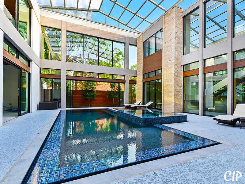 Retractable Patio Roof Systems: A Complete Guide to Enhancing Your Outdoor Living Space