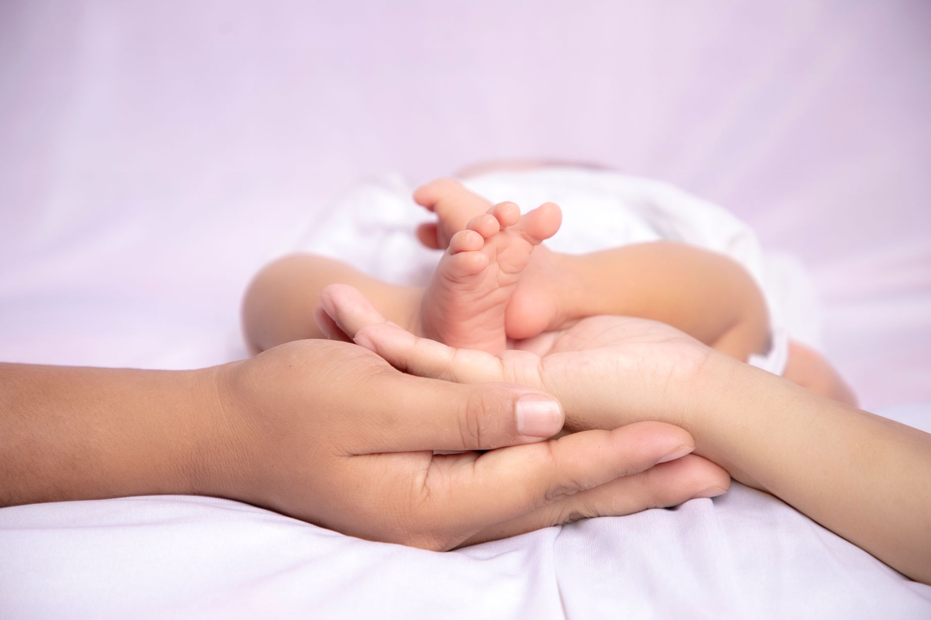 Surrogacy And Ivf: How An Infertility Specialist Can Assist