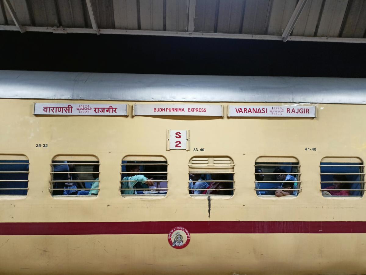 Rajgir Trip Begins with Paan Prasad