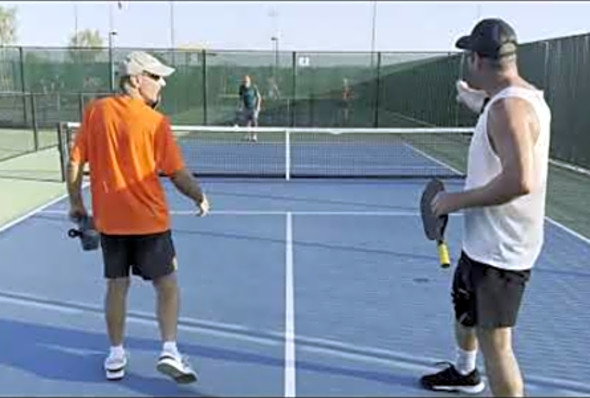 Helping Jeff with Pickleball Strategy... Coach David &amp; Jeff vs Tin Man &amp; Mike