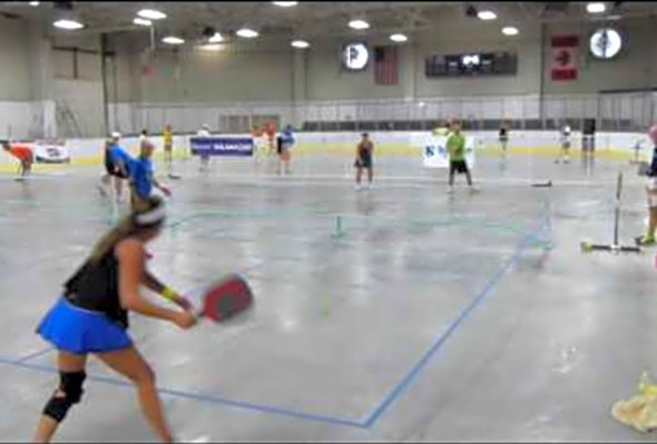 Pickleball Fever in the Zoo-OMX 1/8 Finals J Grubbs Drake v Fenton-Kovanda Geenen