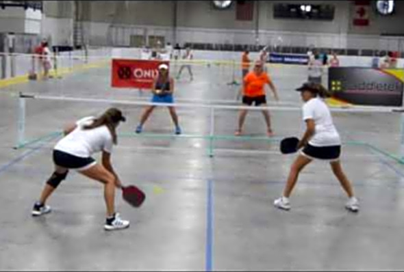 Pickleball Fever in the Zoo-OWD 1/8 Finals Lane Fenton-Kovanda v Koch Mascarin
