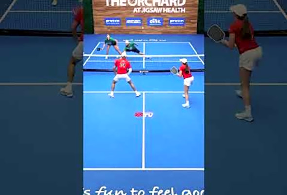Overhead precision #pickleball #pickleballislife #pickleballhighlights