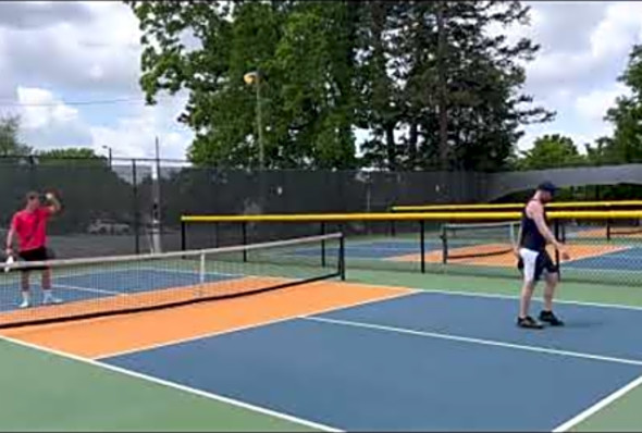 Celebrity upstart pickleball pro Collin Shick (almost beat Ben Johns guy!) practice