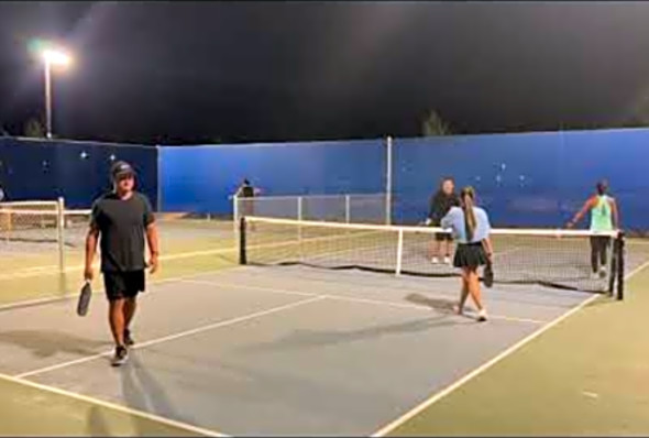 #546 Mixed Doubles Pickleball - Vegas