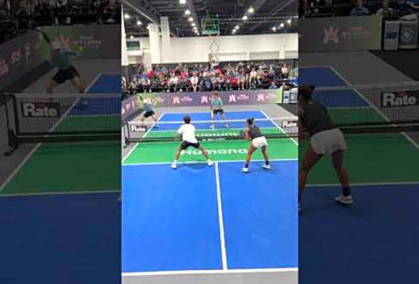 Dylan Frazier and Anna Bright brought the heat#ppatour #ppa #pickleball