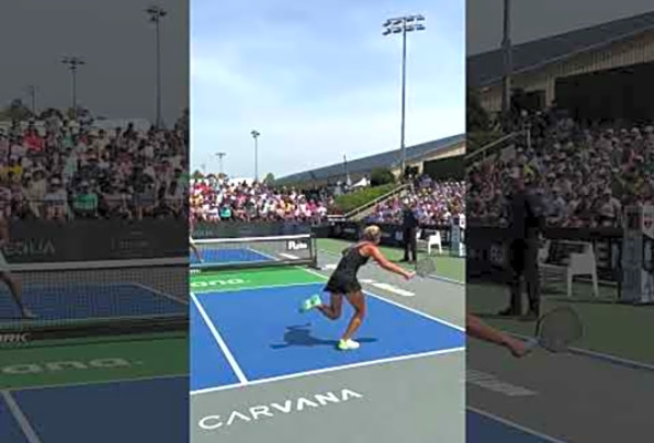 Kate Fahey wins this pickleball match with the BEST shot possible