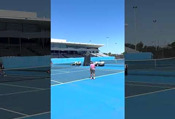 Force Back. Competitive throwing game