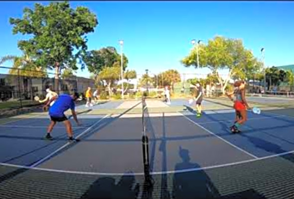 Good Pickleball Muy High level Rec Play 5.0 Jessie Irvine Aaron Donofrio Wes Burrows Gared Game 2