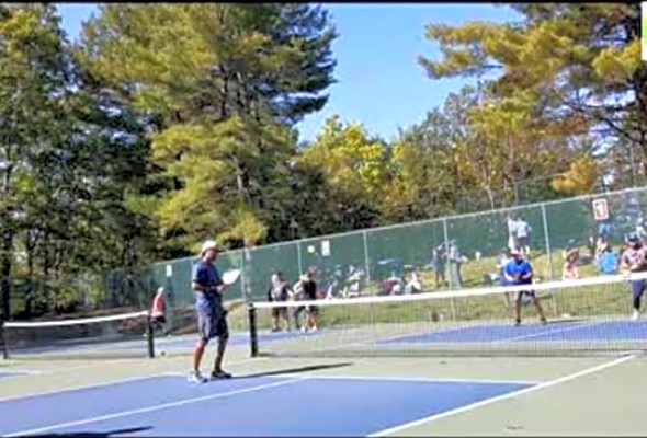 Men&#039;s Doubles 4.5 Pickleball Tournament Game, East Brunswick, NJ, Pickleball Courts, October 2020