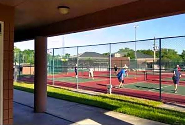 Pickleball DeLand , FL ( David E. Disney Tennis Center )