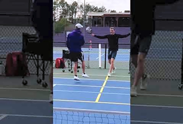 CRAZY PICKLEBALL TRICK SHOT LEVEL 3