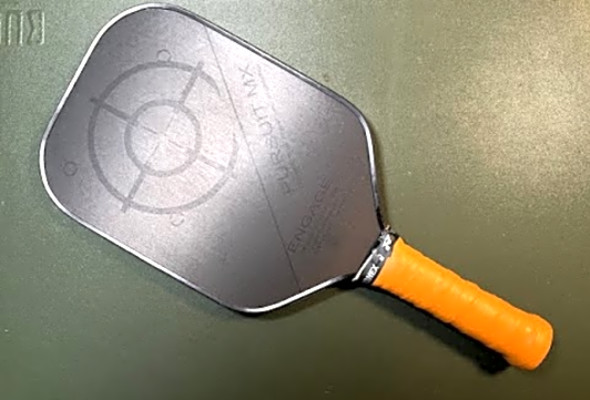 How to Wrap a Pickleball Paddle Handle with Yonex over grip