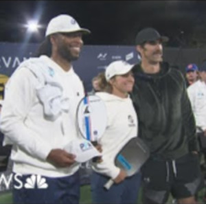 Larry Fitzgerald &amp; Michael Phelps face-off on the pickleball court