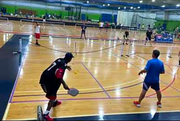 Pickleball Match #3 Game #2 - 4.0 19 Division - Shaw and Shaw vs. Guadagnoli and Butler