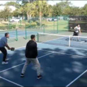 RETIRED PING PONG PRO VS 4.0! 4.0 Pickleball Game at Kingston Plantation...