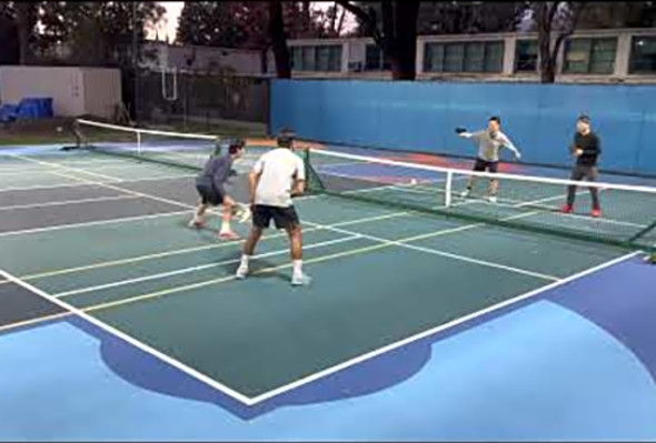 Eddie-Angus vs David-Eddy 12/26/21 Piccadilly Pickleball