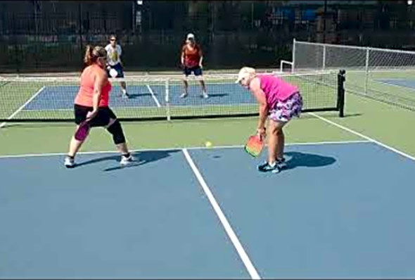 Women&#039;s 50 3.0 final pickleball tournmanent at Wolf park 6-24-22