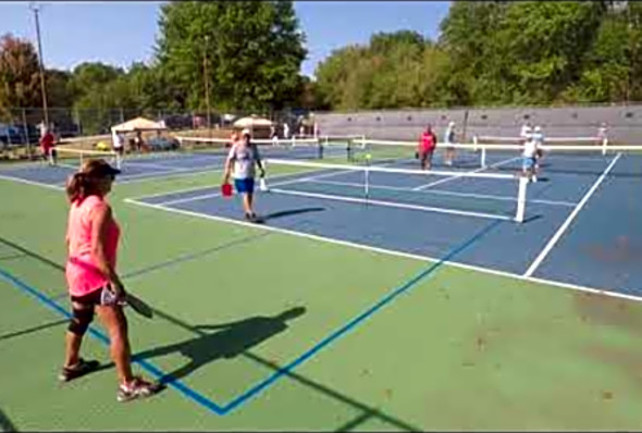 2017 Battle by the river pickleball tournament MXDS 3.5 Hannibal,MO