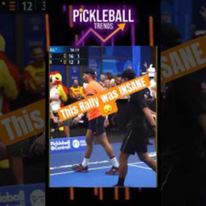 Unbelievable Pickleball Rally! You Wont Believe Who Wins! #PickleballHig...