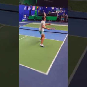 How to Lob 6&#039;7 Player #pickleballhighlights #pickleball #sports #sporthi...