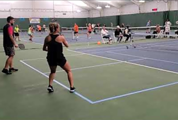 Mixed 4.5 Pickleball at Monster Mash 2023