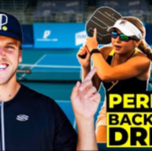 This is the BEST backhand in pickleball. Learn Anna Leigh Waters Backhand