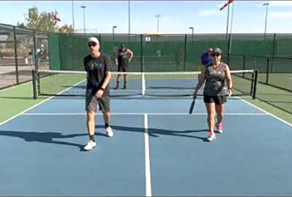 Coach David &amp; Tin Man vs Linda &amp; Gumby - Lake Havasu Pickleball Rec Play