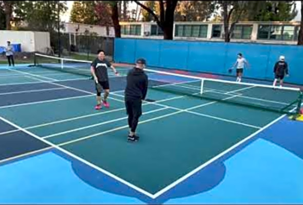 Mark-Byron vs Derek-Angus 12/26/21 Piccadilly Pickleball