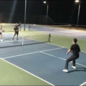 5.0 PLAYER HITS TOO HARD FOR 4.0 PLAYERS! 4.0 Pickleball Game at CWP in ...