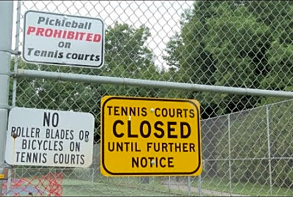 Walker closes City Central Park&#039;s tennis court after neighbors complain about pickleball noise