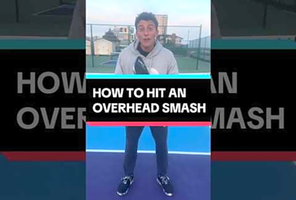 How to hit an overhead smash? #pickleball #pickleballtips #shorts