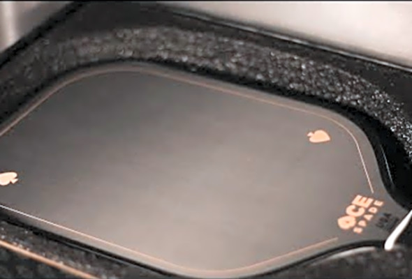 Ace Pickleball &quot;The Spade&quot; - Carbon Fiber Paddle