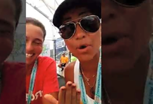 Pickleball en espaol entrevista a Simone Jardim