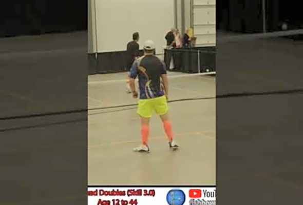 Fake Out. #pickleball #pickleballislife #pickleballhighlights #pickleballdoubles