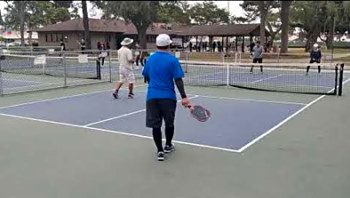 4.0 Match: MDpickle (blue) &amp; TUAN (brown) VS MINH (gray) &amp; LYN (black) at Sigler Park. #46